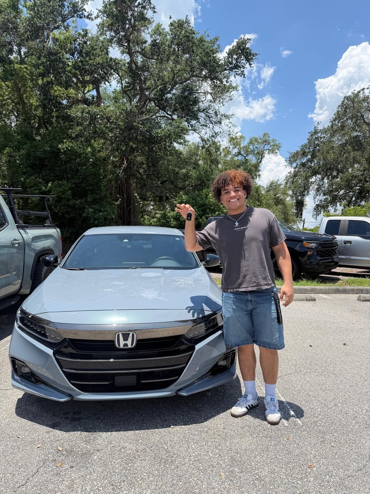 Customer vehicle photo